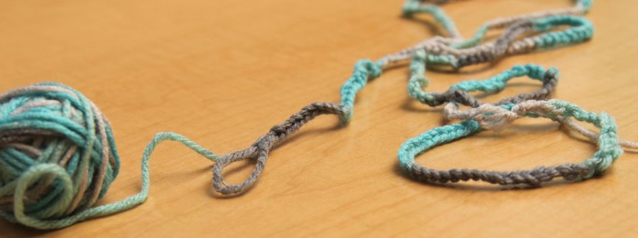 Article Banner Fingerknitting