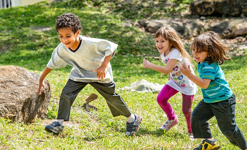 Screen Free Week Supports School Success and Whole Body Play