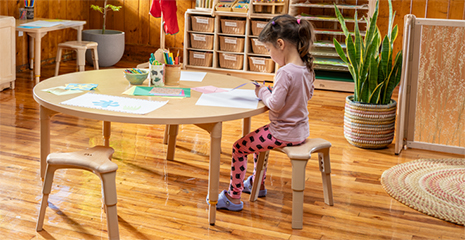 child on grow right stool