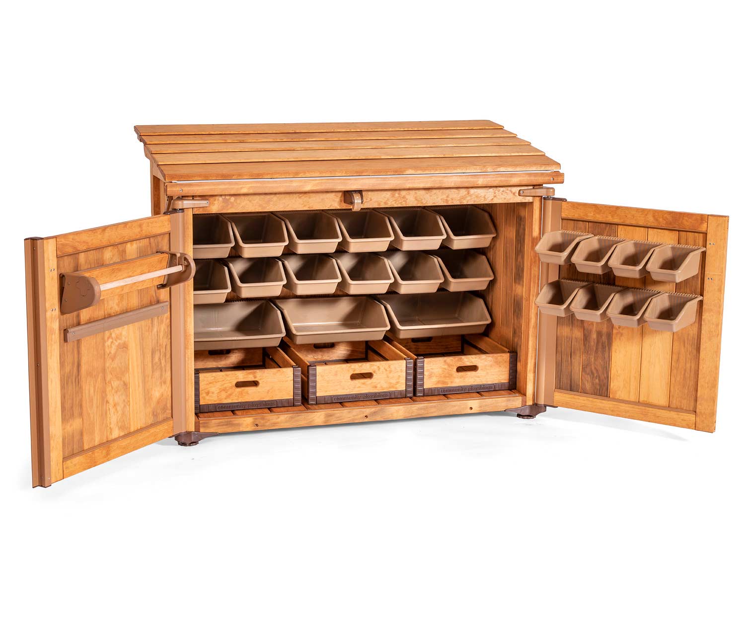 Empty art shed doors opn