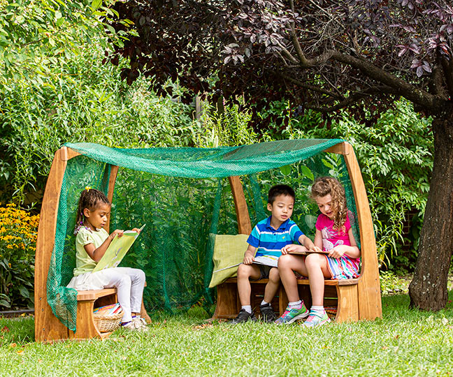 outlast arbor in use outdoors