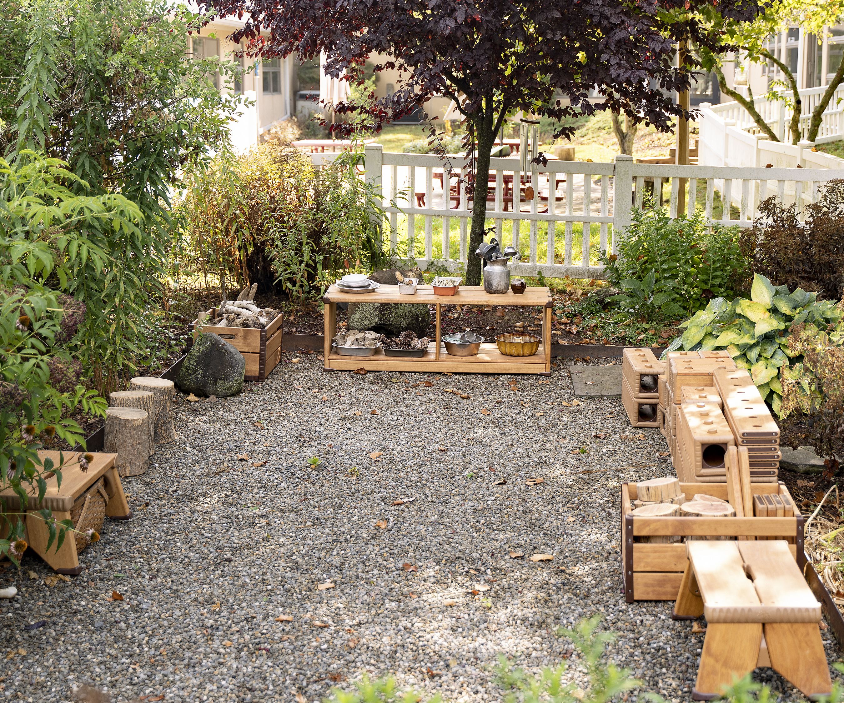 W331 Outlast Storage Bench