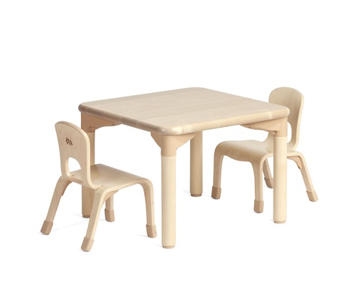 C222 Square Woodcrest Table 16 and Two Chairs 8