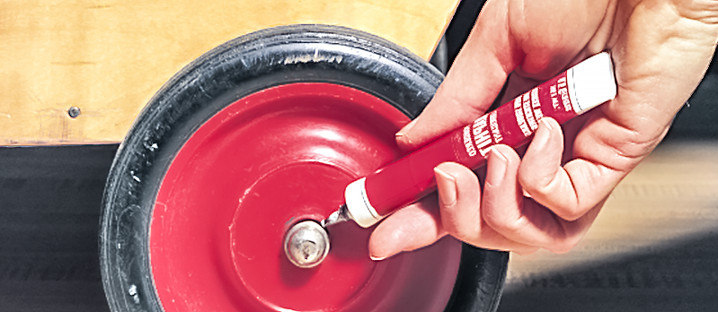 Putting oil on a wheel